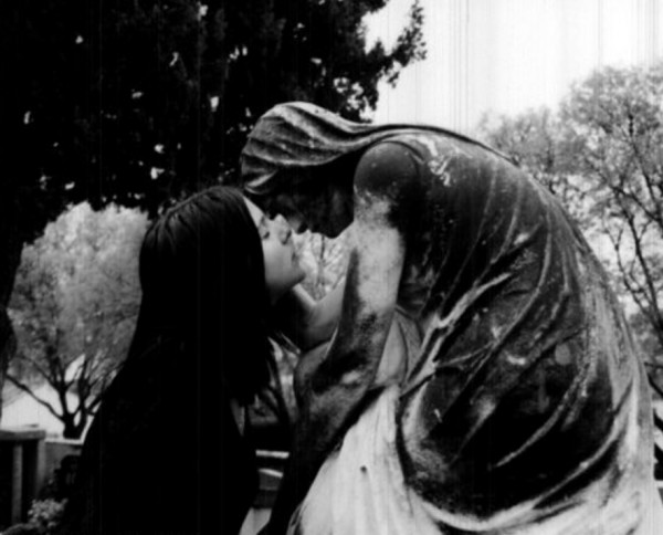 se sochou